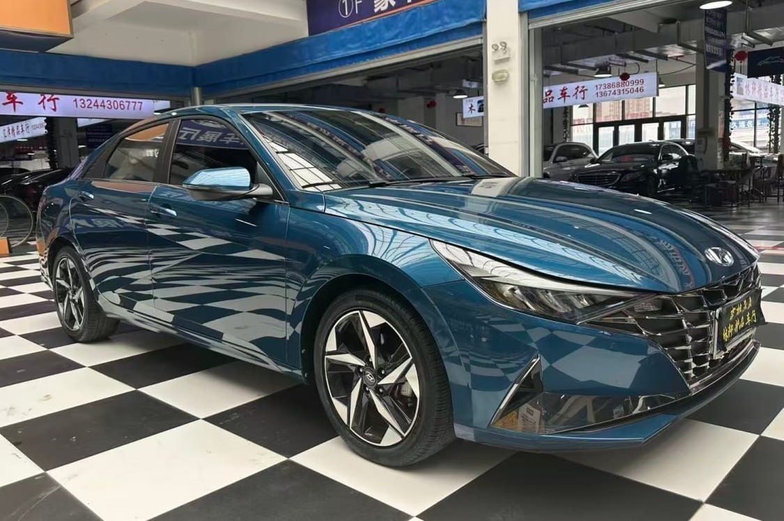 Hyundai Elantra 2022