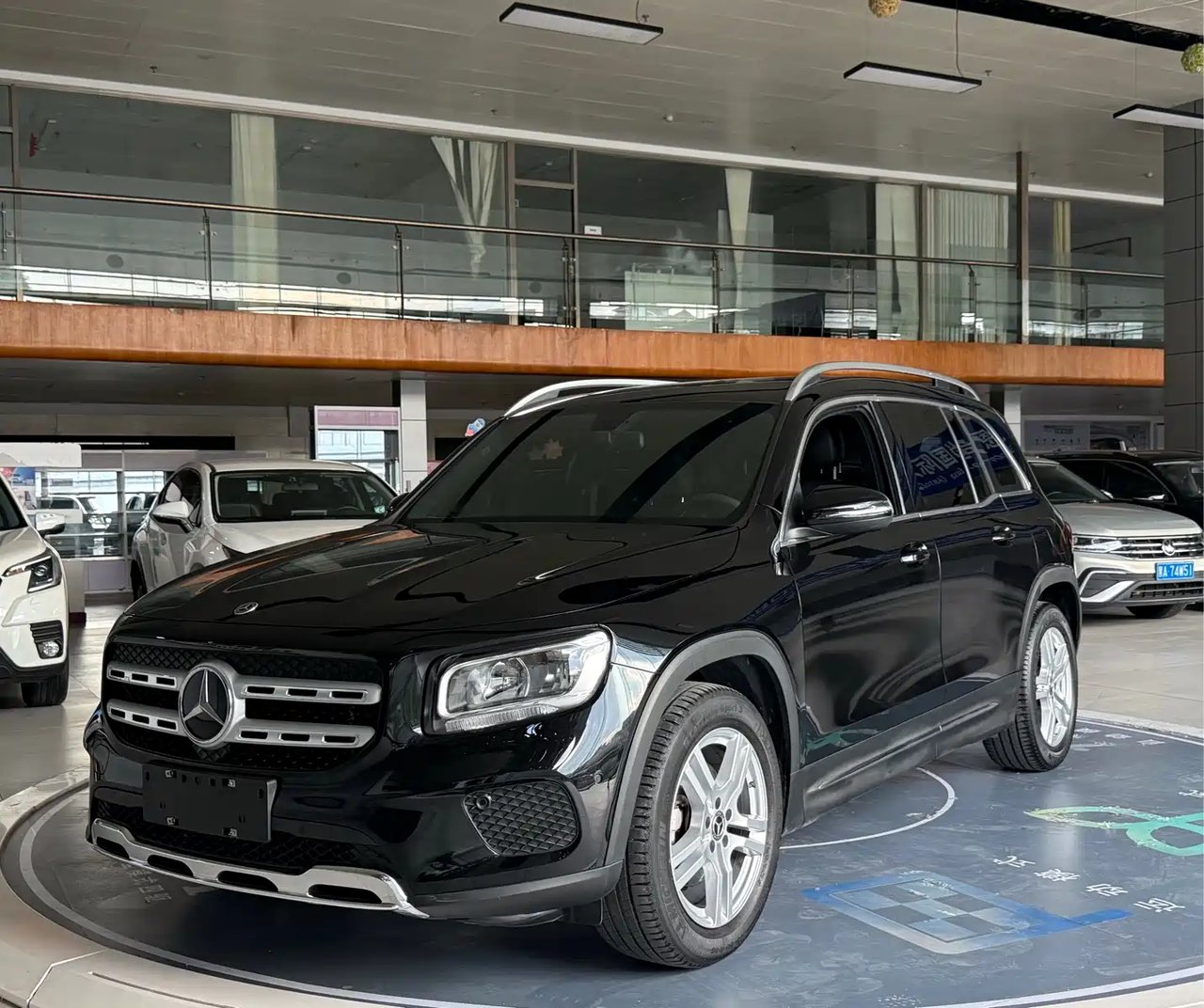 Mercedes-Benz GLB 2021